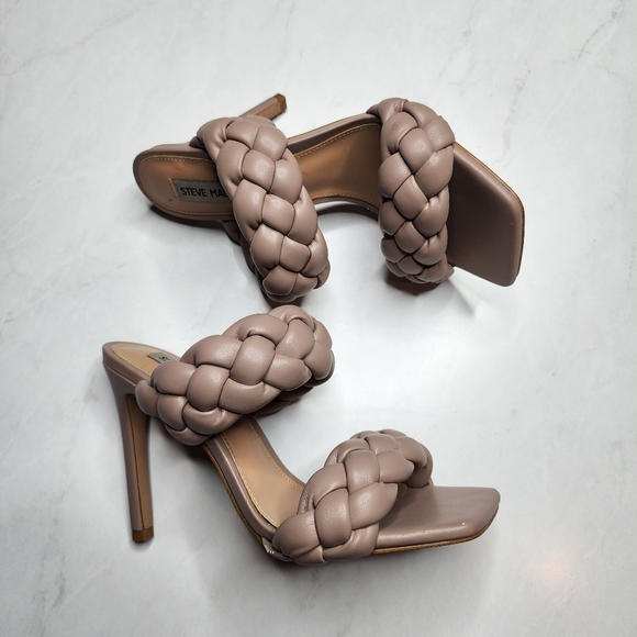 STEVE MADDEN Heels - Picture 2 of 8